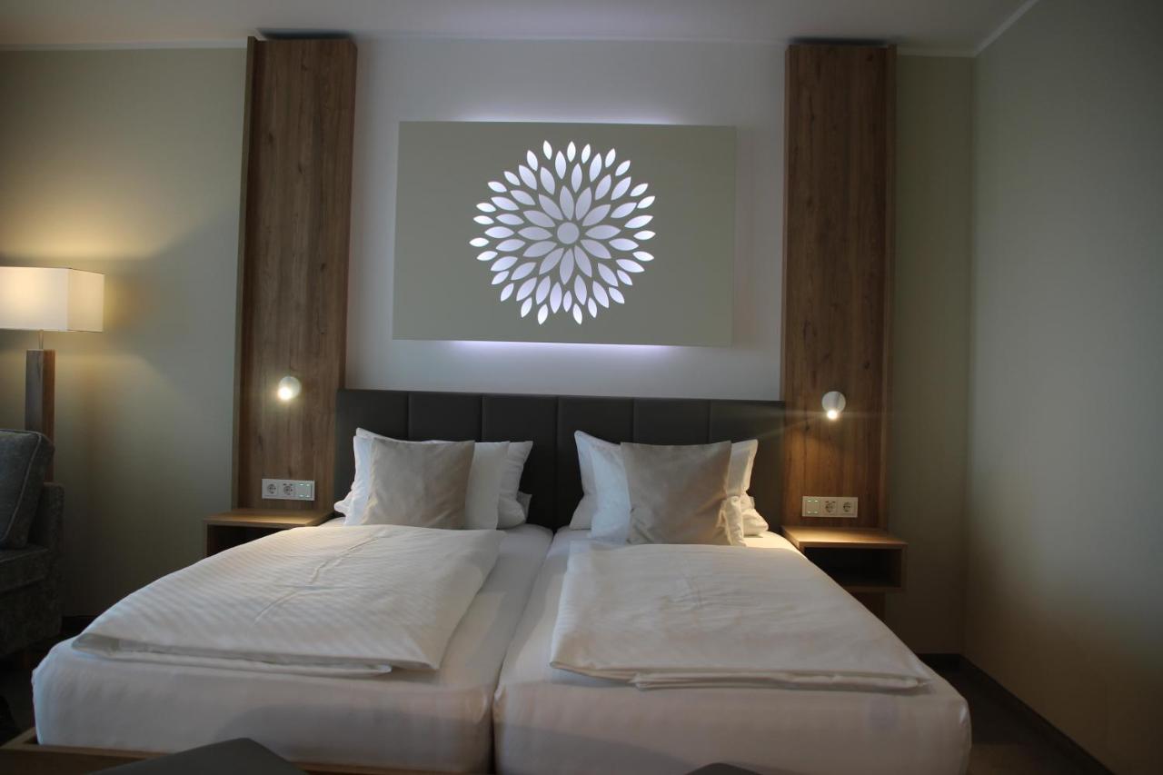 Landhotel Hermannshoehe เลคเดิน ภายนอก รูปภาพ