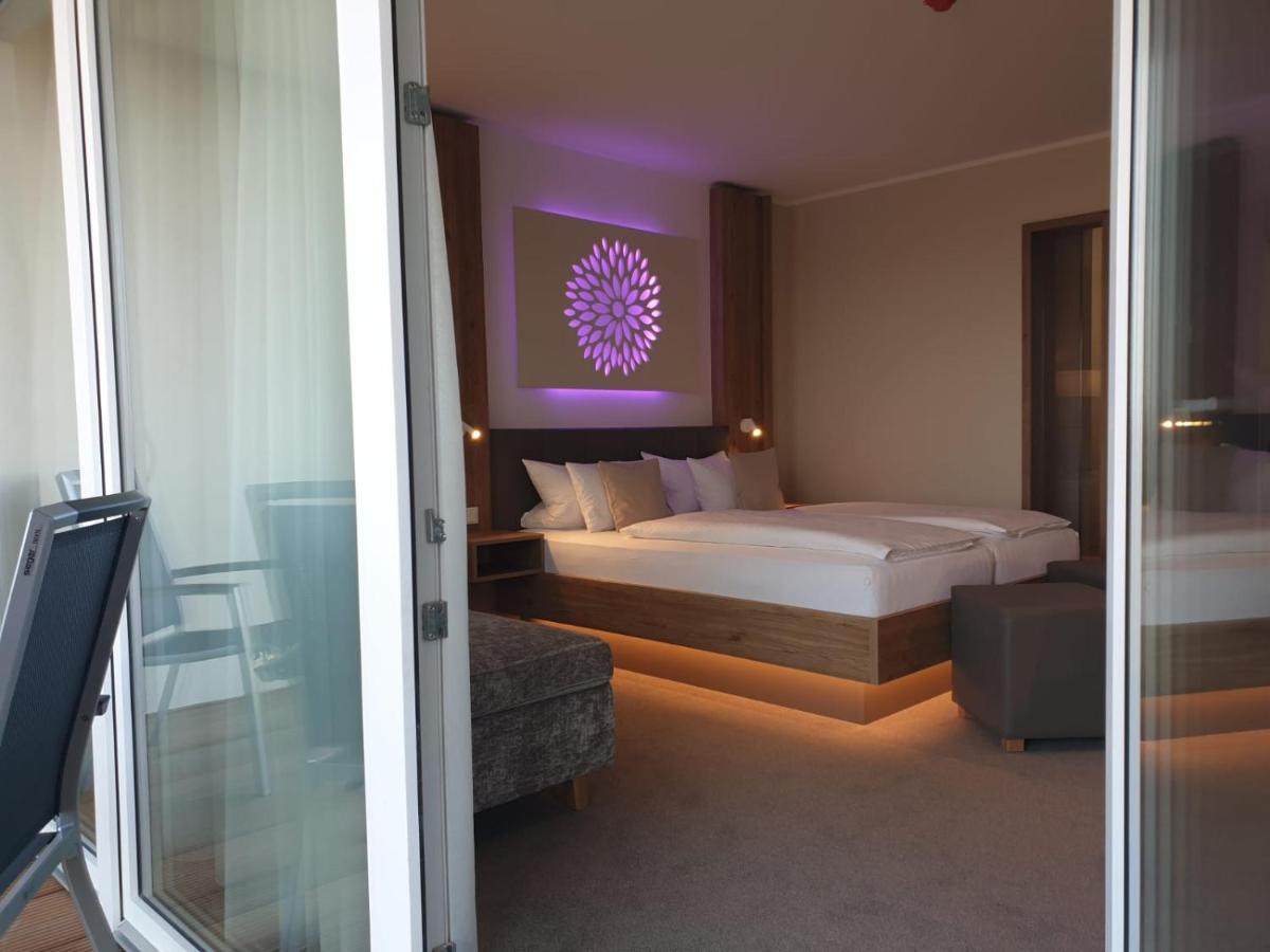 Landhotel Hermannshoehe เลคเดิน ภายนอก รูปภาพ
